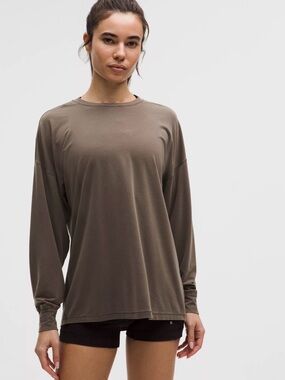 lululemon athletica Easyset Relaxed Long Sleeve Tee